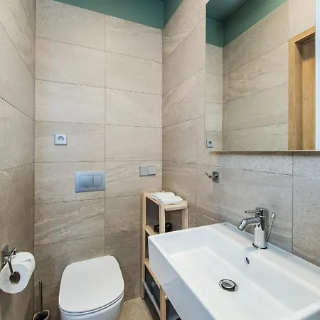 Apartment River City No 2 By Urban Rent *